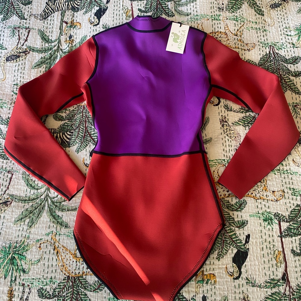 Front Zip Spring suit Splice. NWT - Picture 7 of 7